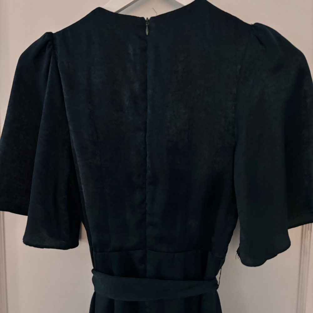 Lulu's Midi Flowy Tie Dress (Green) - Picture 11 of 11